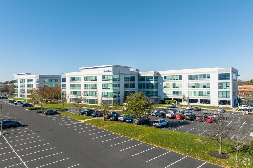 550 E Swedesford Rd, Wayne, PA à louer - Photo du bâtiment - Image 2 de 14