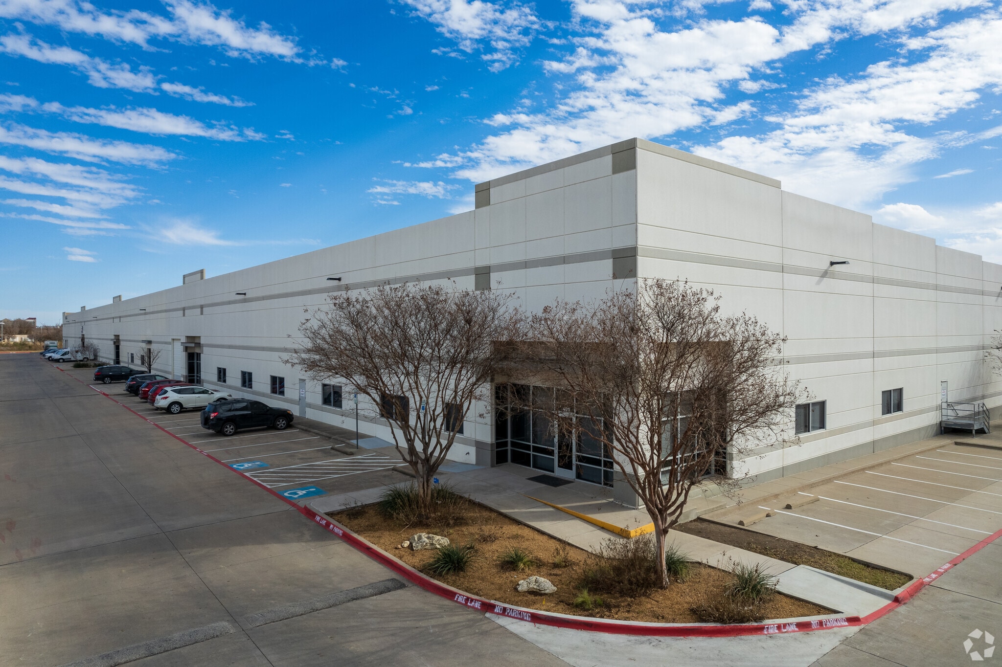 2951 Northern Cross Blvd, Fort Worth, TX for lease Building Photo- Image 1 of 12