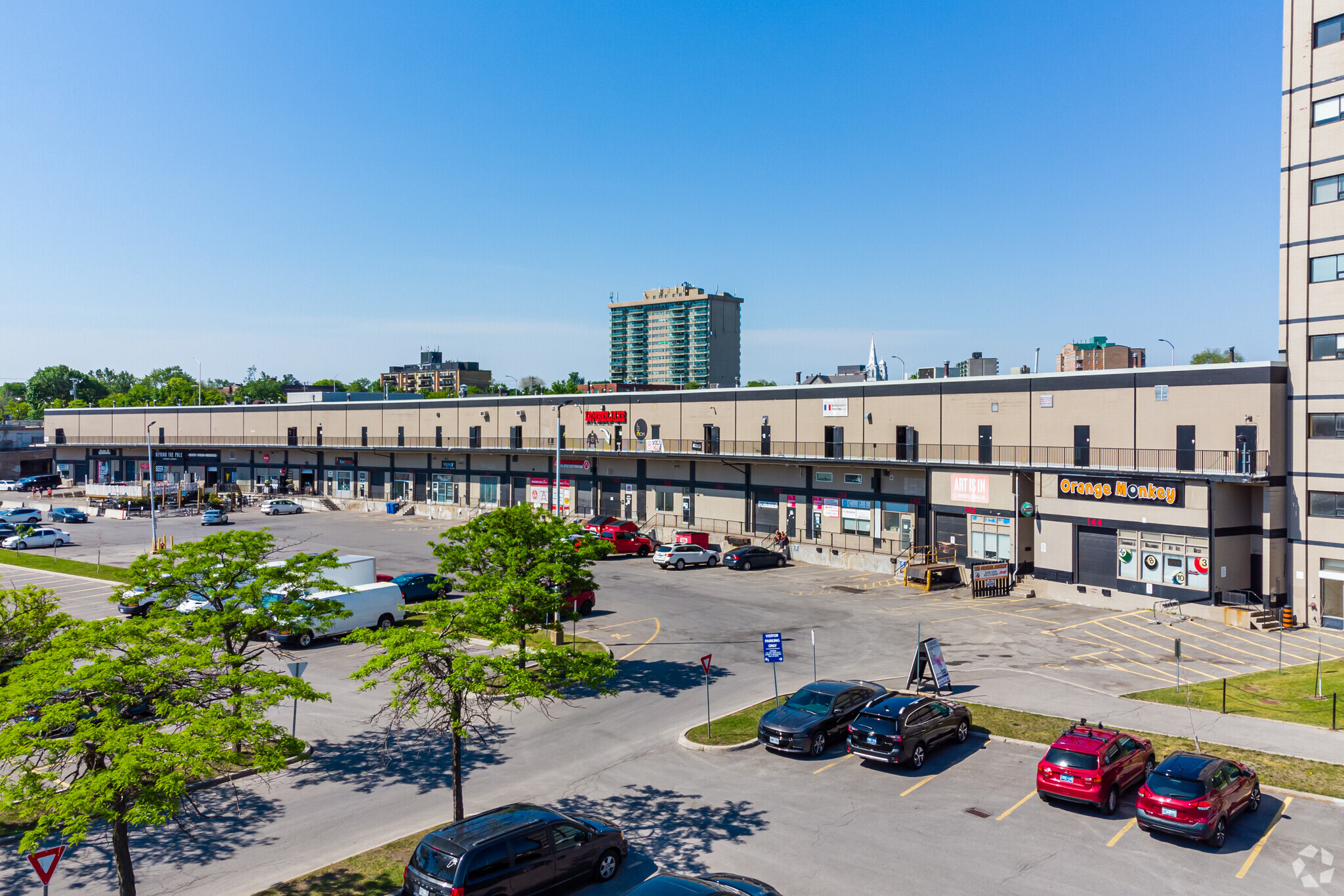 250 City Centre Ave, Ottawa, ON for lease Primary Photo- Image 1 of 12