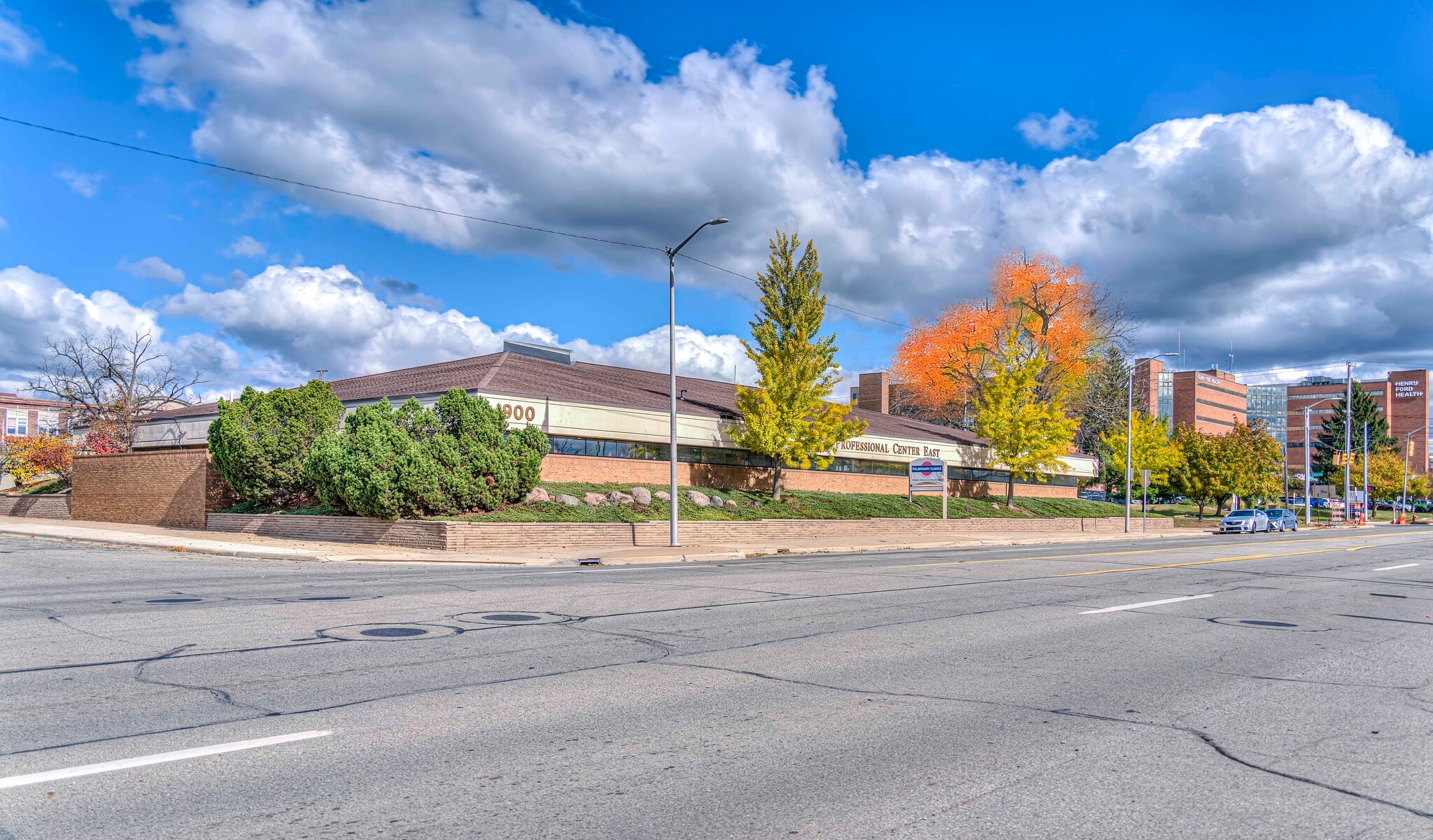 900 E Michigan Ave, Jackson, MI for lease Building Photo- Image 1 of 9