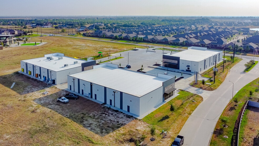 24004 Porter Ranch Ln, Katy, TX à louer - Photo du bâtiment - Image 2 de 14