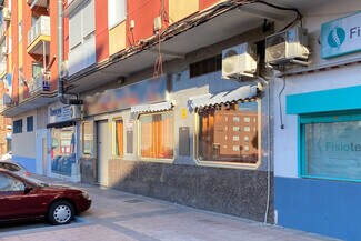 Plus de détails pour Multi-résidentiel à vendre