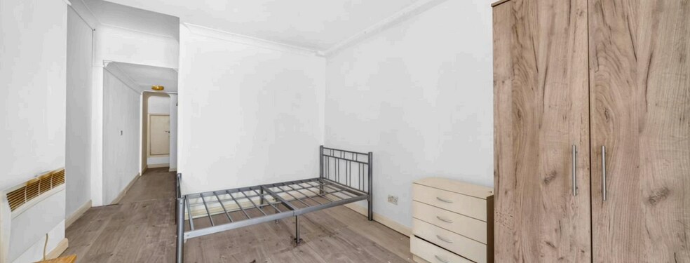 325 Lea Bridge Rd, Londres à vendre - Photo intérieure - Image 2 de 7