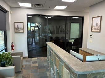 5801 S McClintock Dr, Tempe, AZ 85283 - Unit 110 - - Interior Photo - Image 2 of 3
