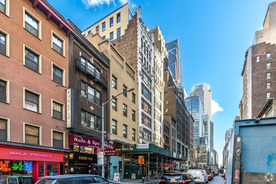 33 W 46th St, New York, NY à louer - Photo du bâtiment - Image 3 de 6