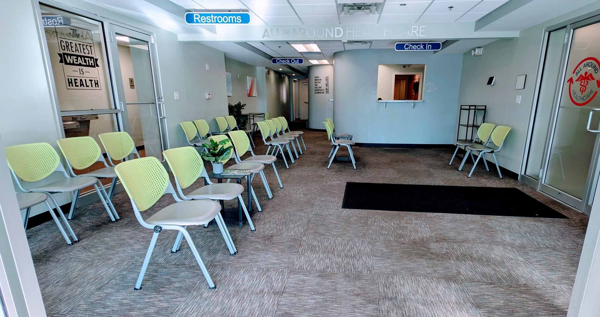 1151 S 4th St, Louisville, KY for lease Interior Photo- Image 1 of 13