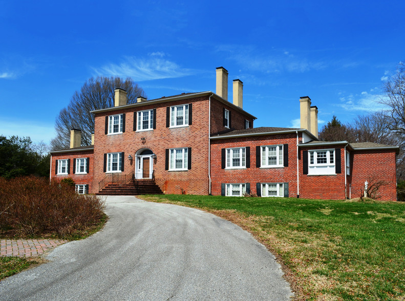 11000 Mattaponi Rd, Upper Marlboro, MD à vendre - Photo du bâtiment - Image 1 de 1