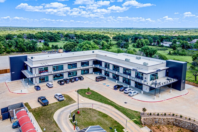 Plus de détails pour 104 Frenchtown Rd, Argyle, TX - Bureau/Commerce de détail, Commerce de détail à louer