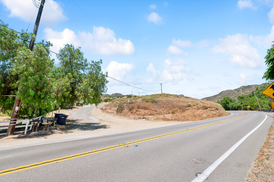 Harbison Canyon Rd, El Cajon, CA for sale - Building Photo - Image 3 of 8