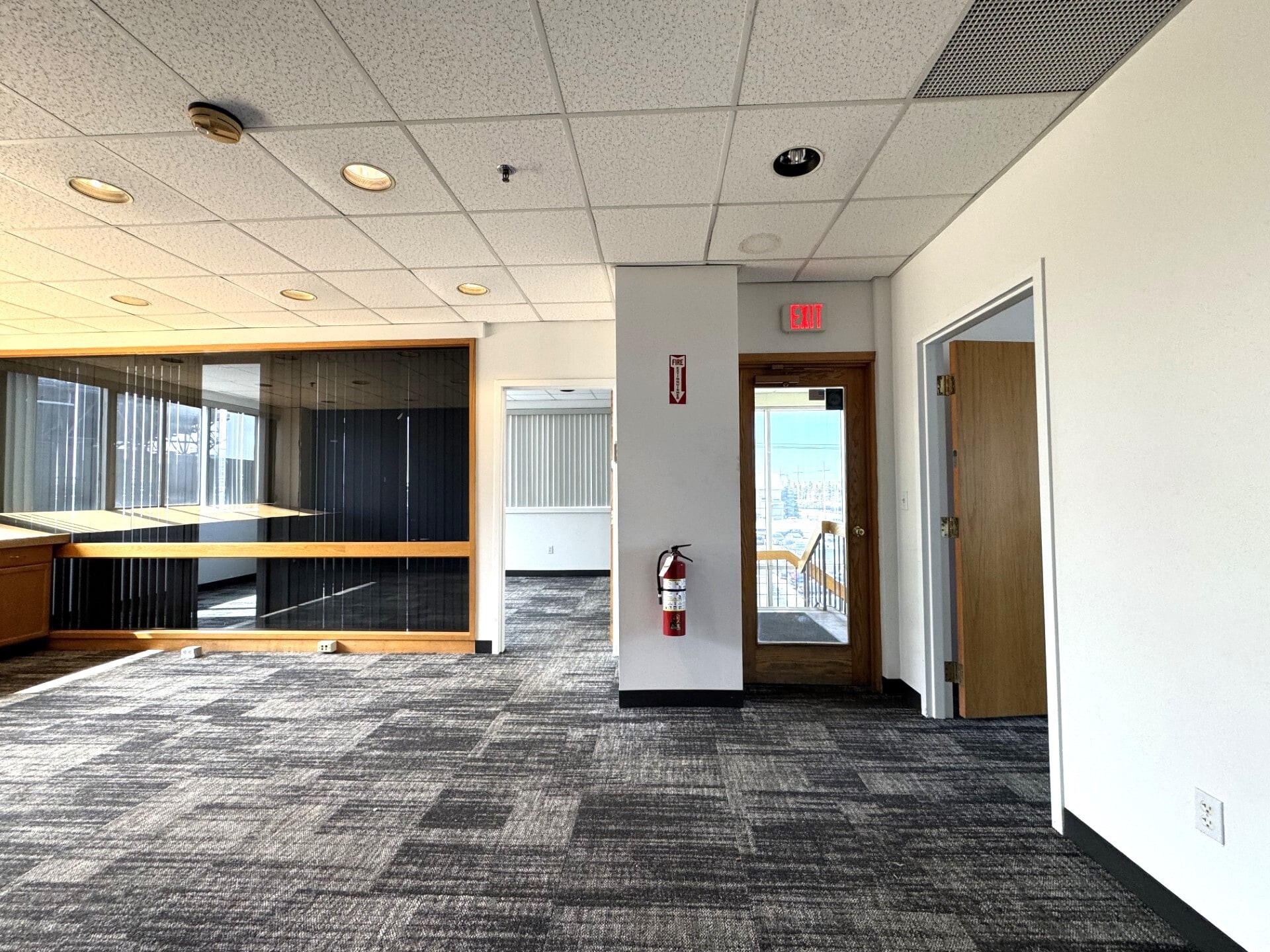 4 Betty St, Everett, MA à louer Photo du bâtiment- Image 1 de 9