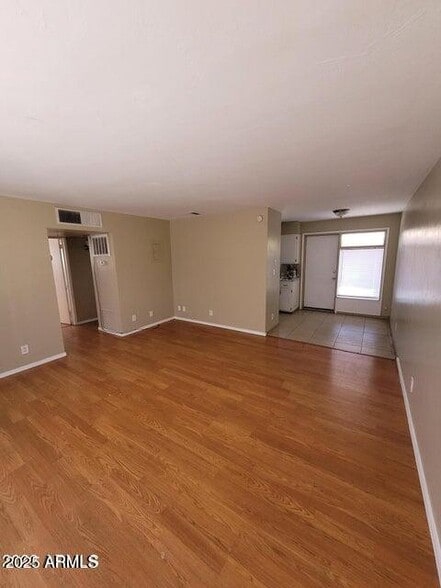 7113-7117 N 54th Ave, Glendale, AZ à vendre - Photo intérieure - Image 3 de 12