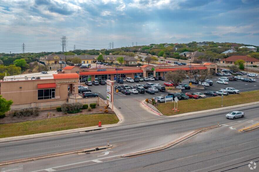 19179 blanco Rd, San Antonio, TX à louer - Photo du bâtiment - Image 2 de 16