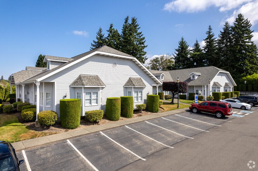 720 S 320th St, Federal Way, WA à vendre - Photo du bâtiment - Image 2 de 15