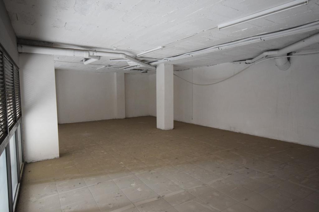 Cerdanyola del Vallès, BAR 08290 - Unité Es:B Pt:01 -  - Photo intérieure - Image 1 of 10