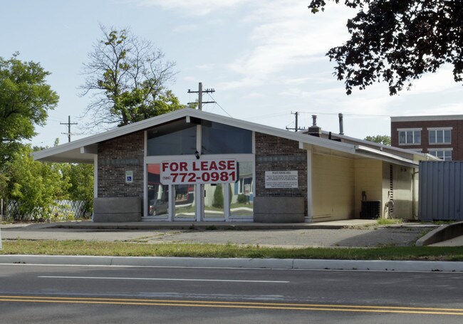 Plus de détails pour 127 S Main St, Mount Clemens, MI - Bureau à louer