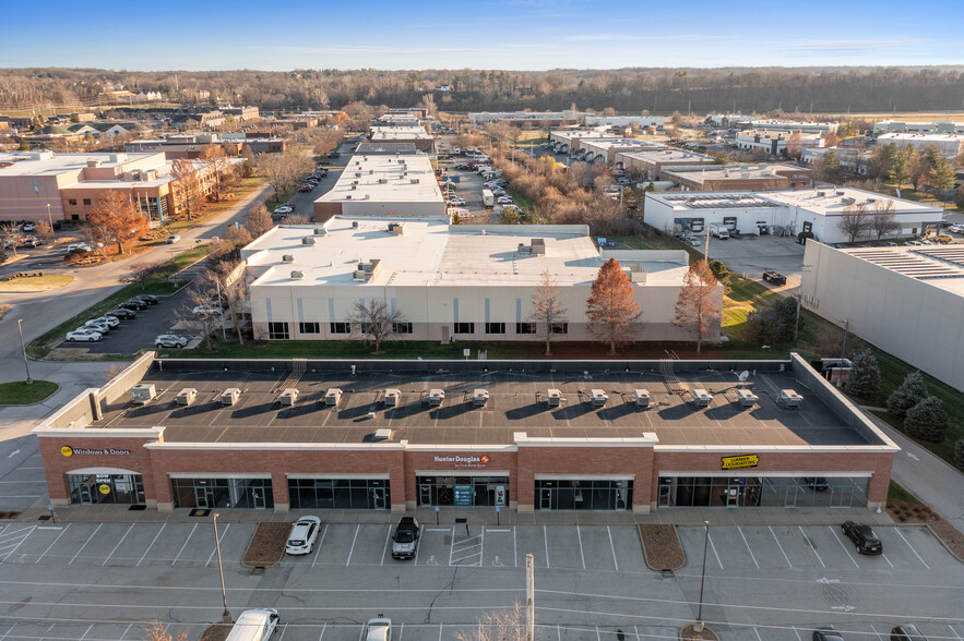 17700-17728 Chesterfield Airport Rd, Chesterfield, MO for lease - Building Photo - Image 1 of 4