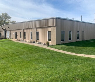 More details for W246S3255 Industrial Ln, Waukesha, WI - Industrial for Sale