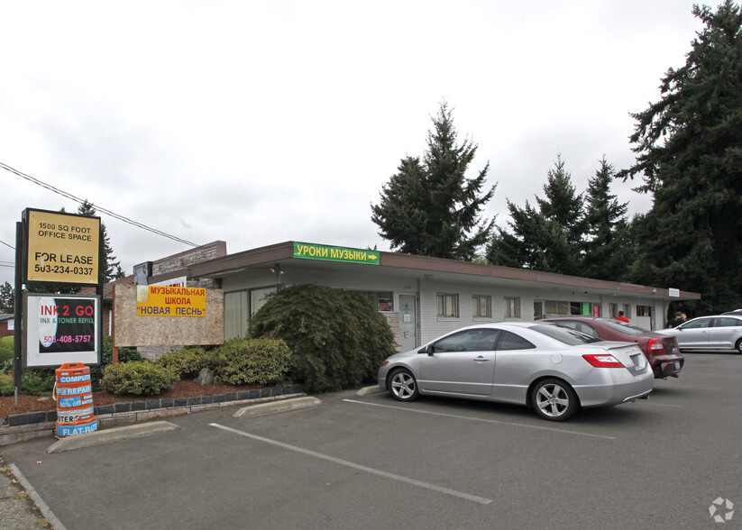 11667-11687 NE Glisan St, Portland, OR for lease - Primary Photo - Image 1 of 4