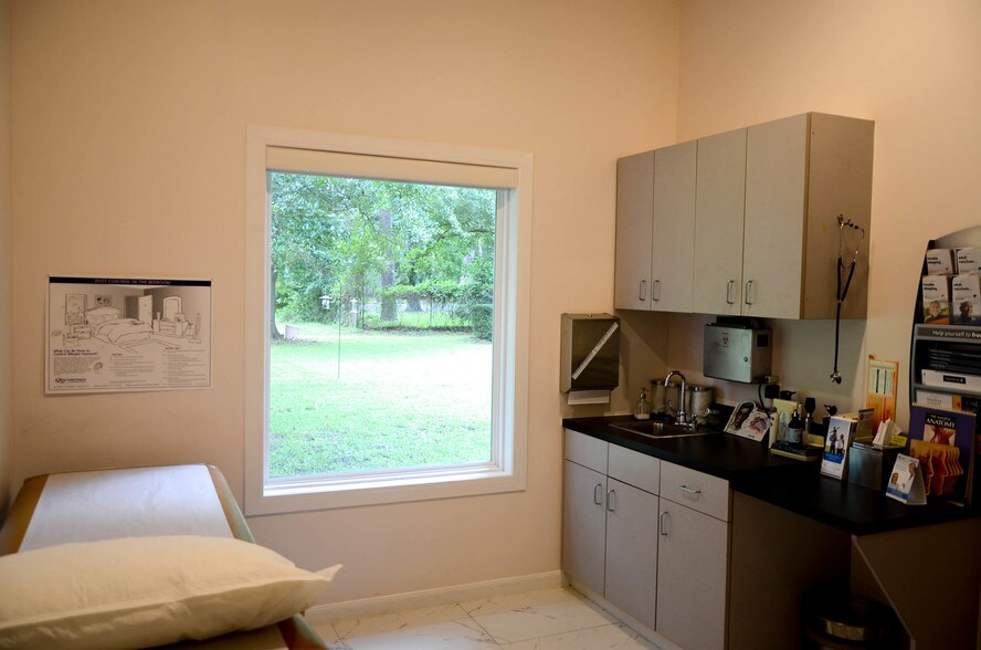 13661 Vermarion Rd, Houston, TX à louer - Photo intérieure - Image 3 de 28