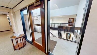 12466 Los Indios Trl, Austin, TX à vendre Photo intérieure- Image 1 de 11