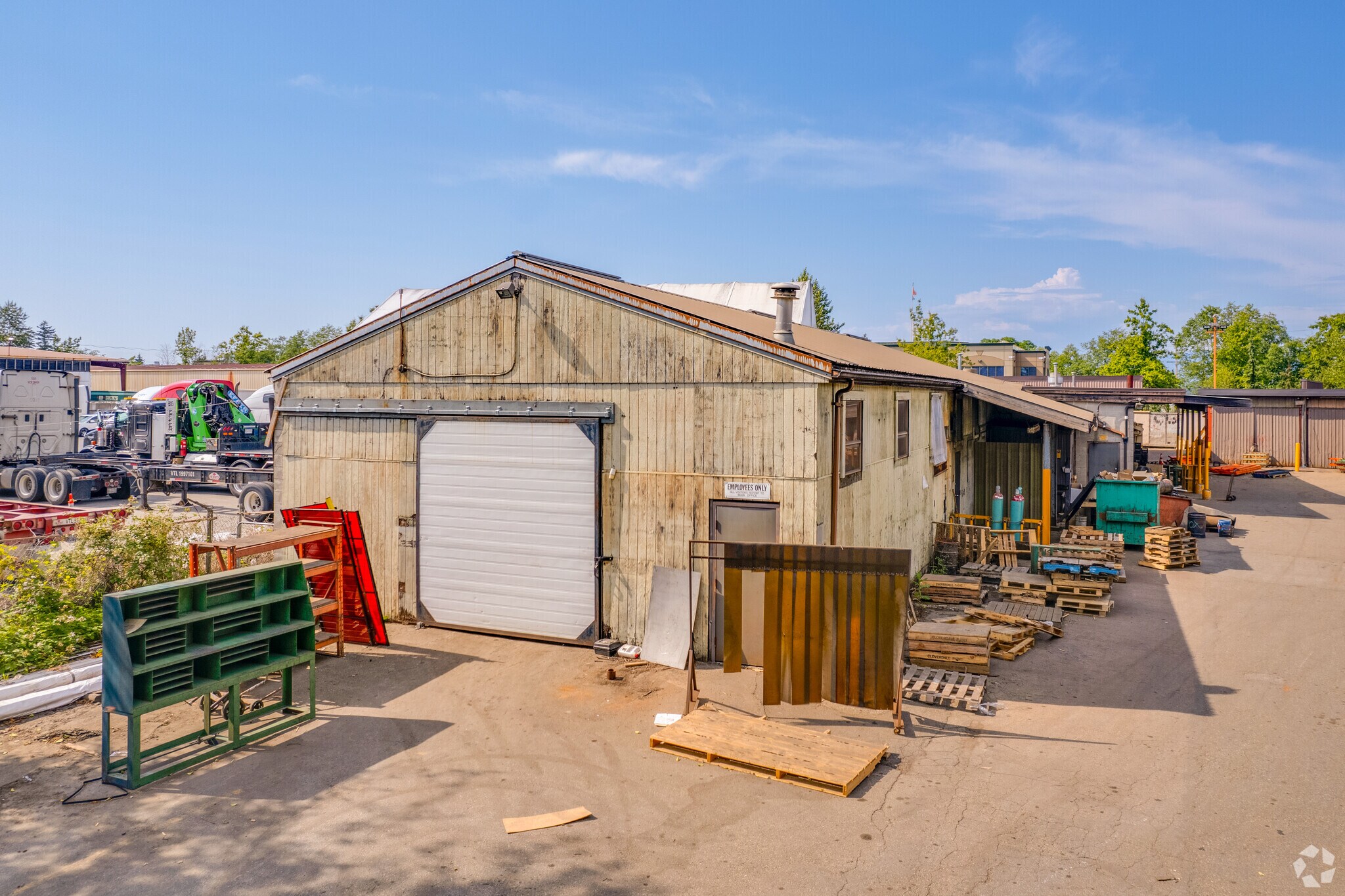 12945 78 Av, Surrey, BC for sale Primary Photo- Image 1 of 1