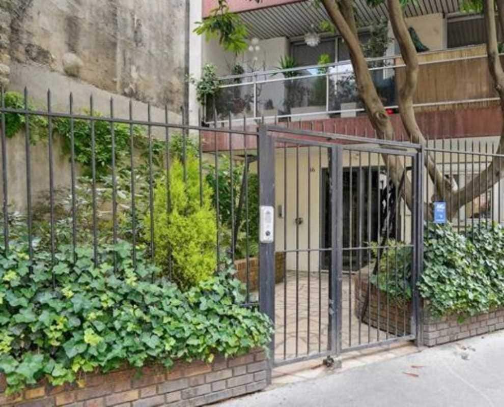 44-46 Rue Duhesme, Paris for sale Building Photo- Image 1 of 8