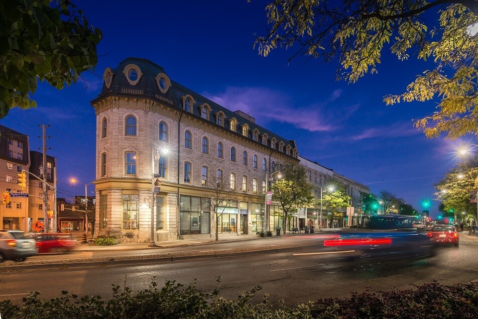 147-153 Wyndham St N, Guelph, ON à vendre Photo du bâtiment- Image 1 de 1