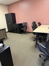 16430-16438 Vanowen St, Van Nuys, CA for lease Interior Photo- Image 2 of 3