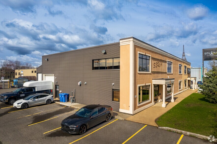 3138-3142 Rue Jacob-Jordan, Terrebonne, QC for sale - Primary Photo - Image 1 of 1