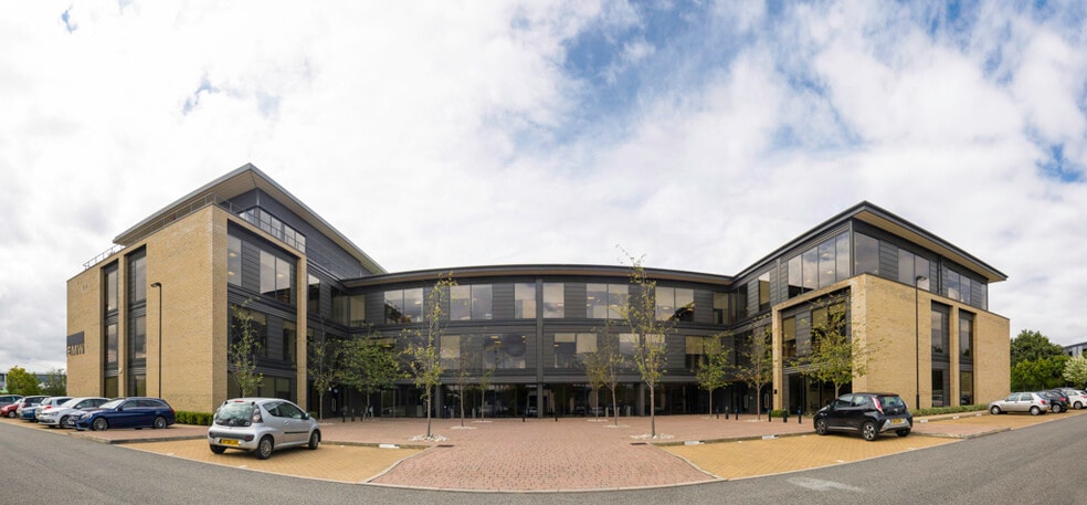 1 Seebeck Pl, Milton Keynes à louer - Photo du bâtiment - Image 2 de 2