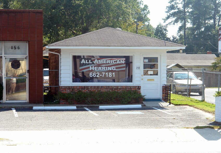158 S Cashua Dr, Florence, SC à vendre - Photo du bâtiment - Image 2 de 4