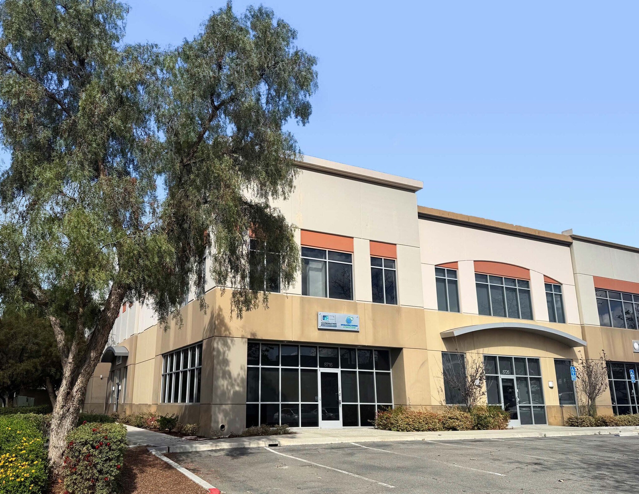 8716 Sherwood Ter, San Diego, CA for lease Building Photo- Image 1 of 3