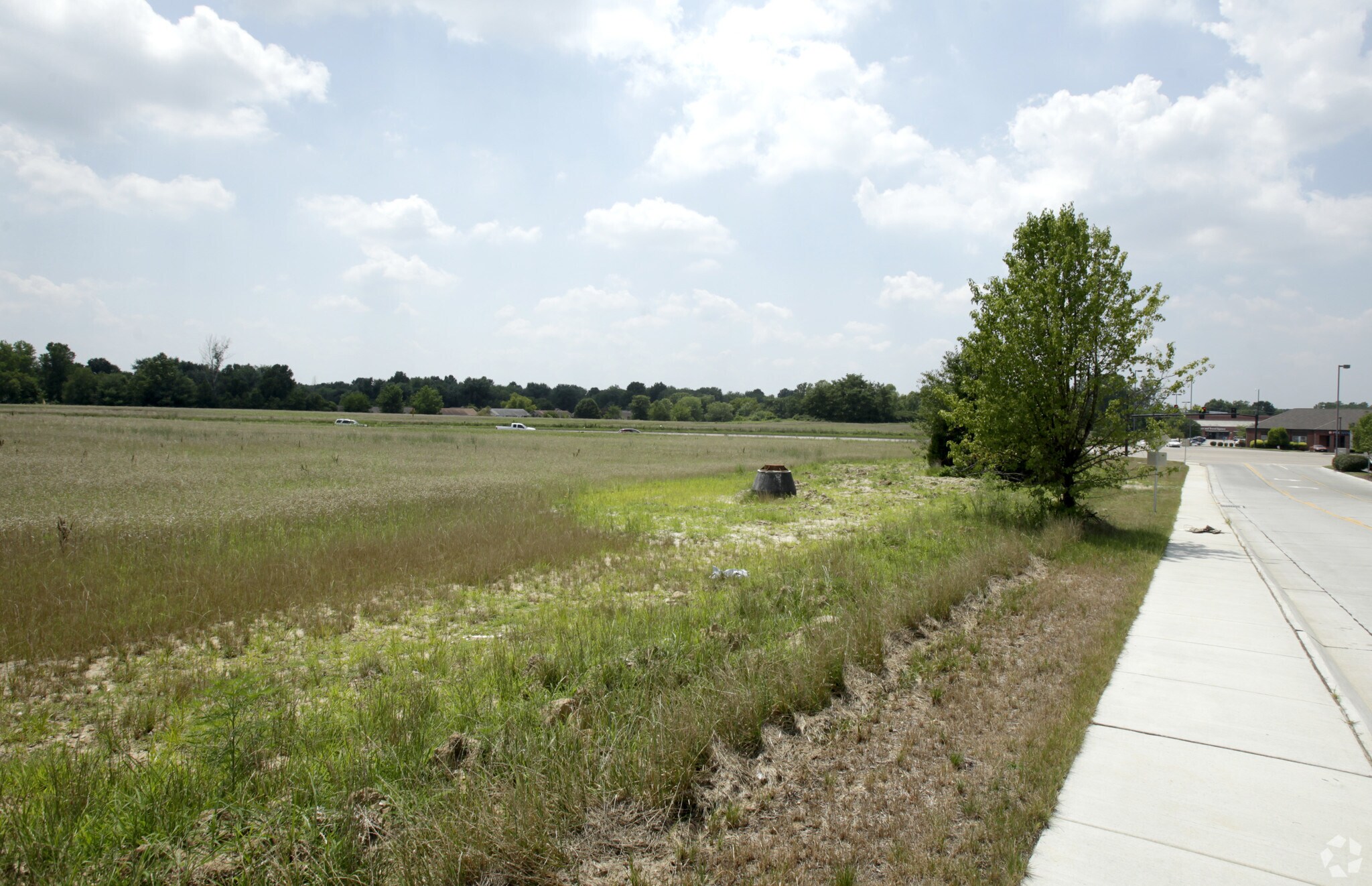 Mid Rivers Mall Dr, Saint Peters, MO for sale Primary Photo- Image 1 of 3