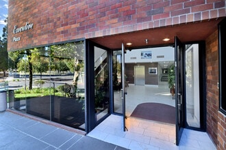 27201 Tourney Rd, Valencia, CA à louer Photo intérieure- Image 2 de 4