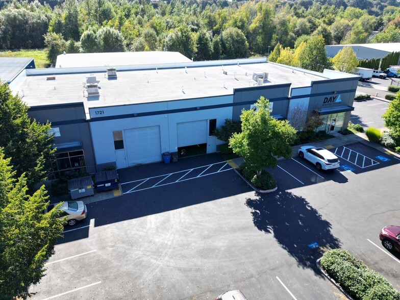 1721 NE 64th Ave, Vancouver, WA for lease - Building Photo - Image 2 of 3