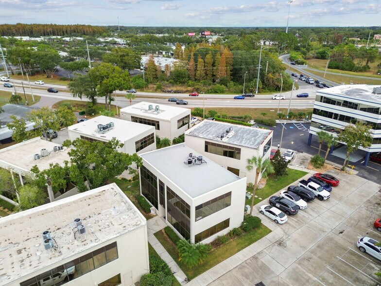 3804 Gunn Hwy, Tampa, FL à louer - Photo du bâtiment - Image 3 de 27