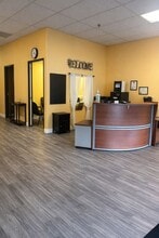 55 S Valle Verde Dr, Henderson, NV à louer Photo intérieure- Image 2 de 7