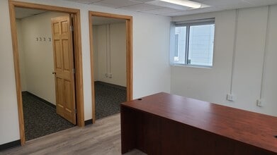 2442 S Downing St, Denver, CO à louer Photo intérieure- Image 2 de 3