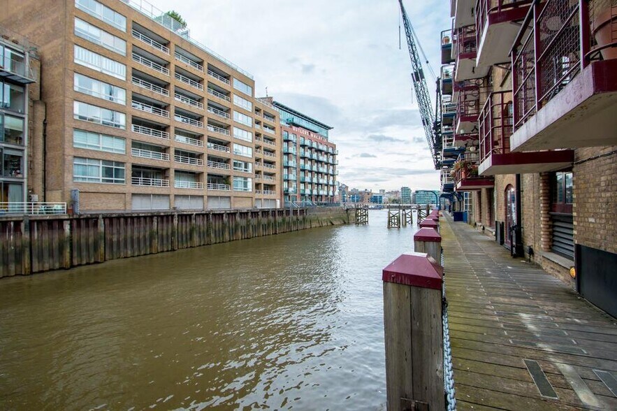 23-25 Mill St, Londres à vendre - Photo du bâtiment - Image 3 de 18