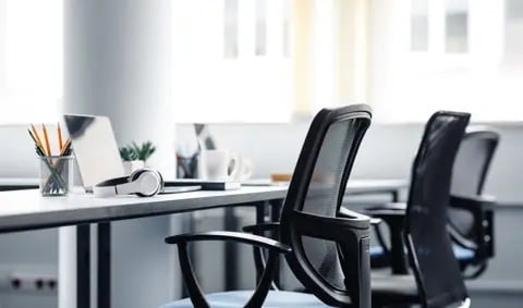 Jugglers Close, Banbury for lease - Interior Photo - Image 2 of 3