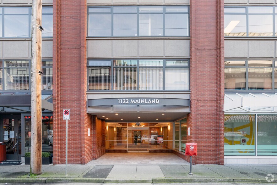 1122 Mainland St, Vancouver, BC à louer - Photo du bâtiment - Image 3 de 7