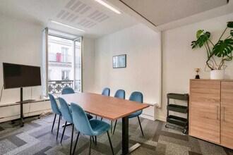 37 Rue Bergère, Paris for lease Interior Photo- Image 2 of 12