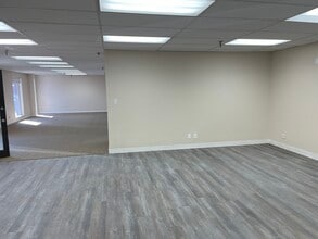 1063-1065 E 3300 S, Salt Lake City, UT for lease Building Photo- Image 2 of 3