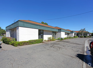 Plus de détails pour 1590 Webster St, Fairfield, CA - Bureau/Local commercial à louer