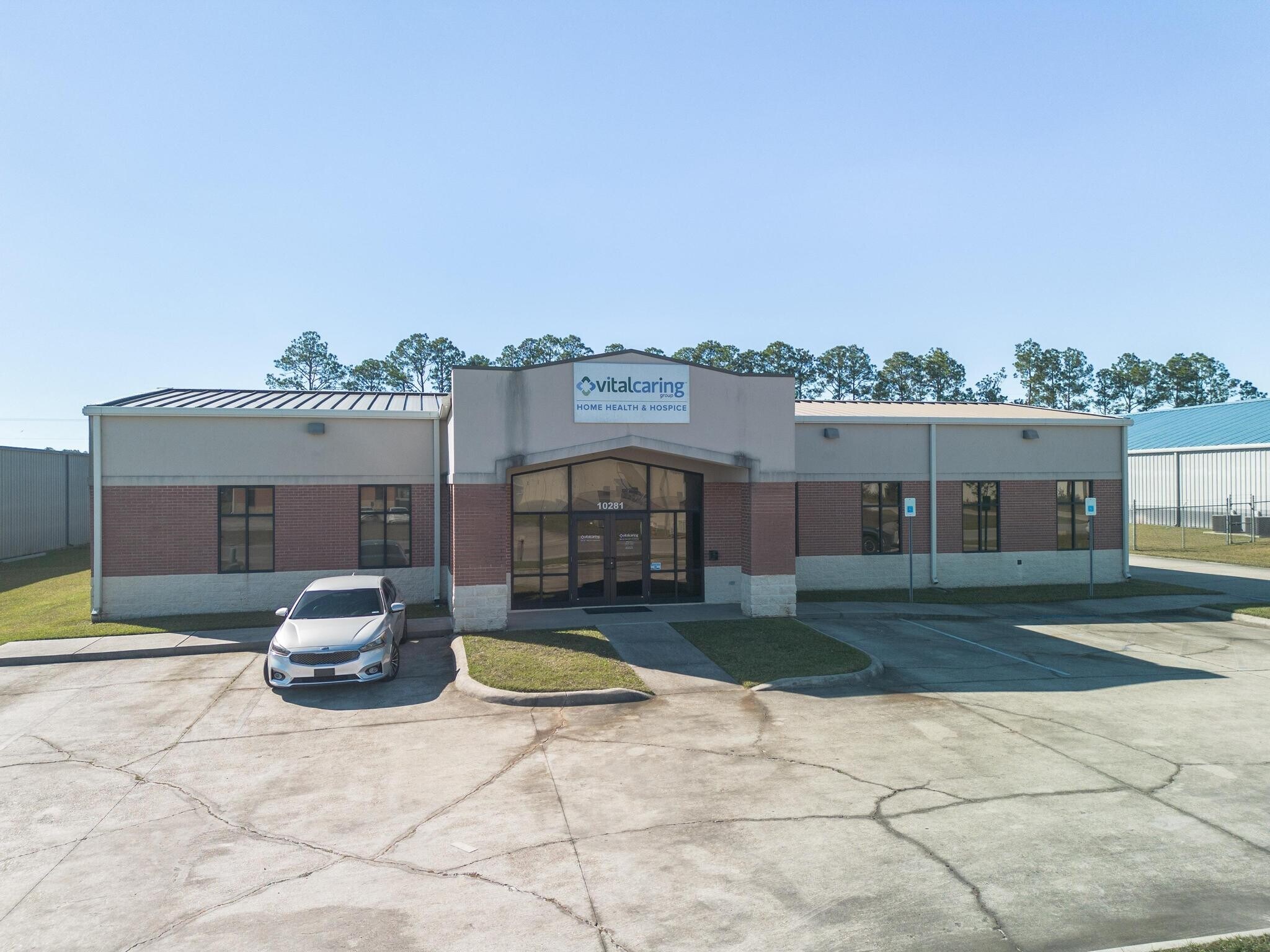 10281 Corporate Dr, Gulfport, MS for sale Primary Photo- Image 1 of 26