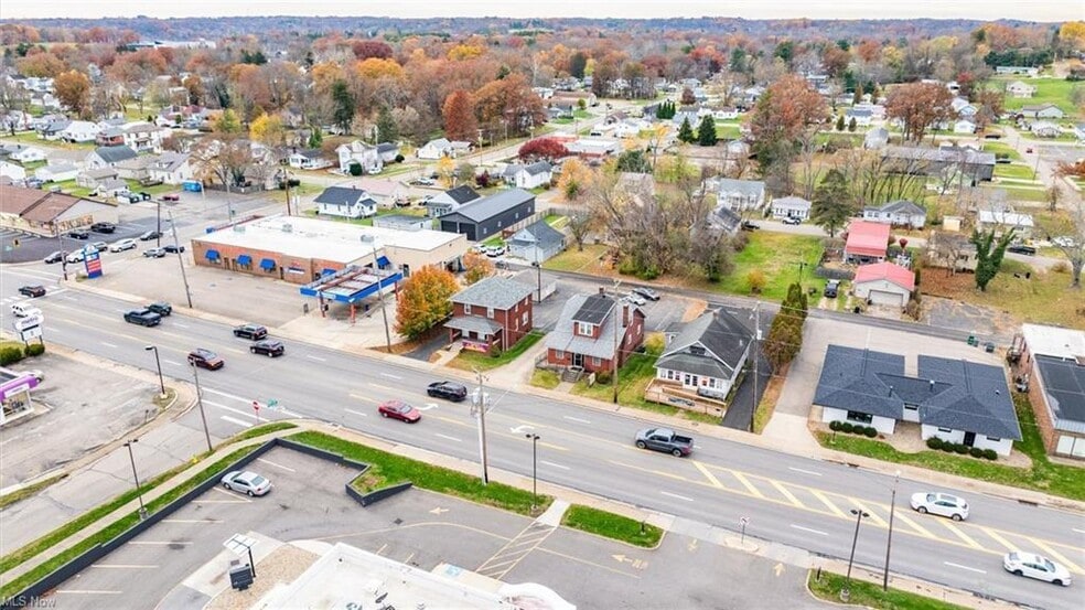 2429-2437 Maple Ave portefeuille de 2 propriétés à vendre sur LoopNet.ca - Photo du bâtiment - Image 3 de 11