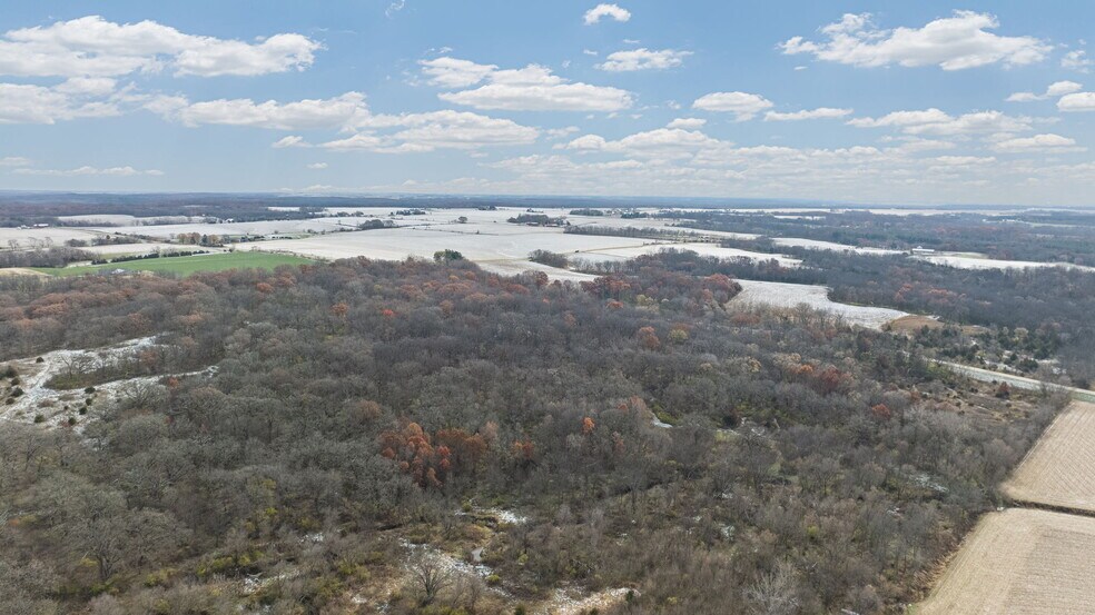 1900 Harmony Rd, Oregon, IL for sale - Building Photo - Image 3 of 9