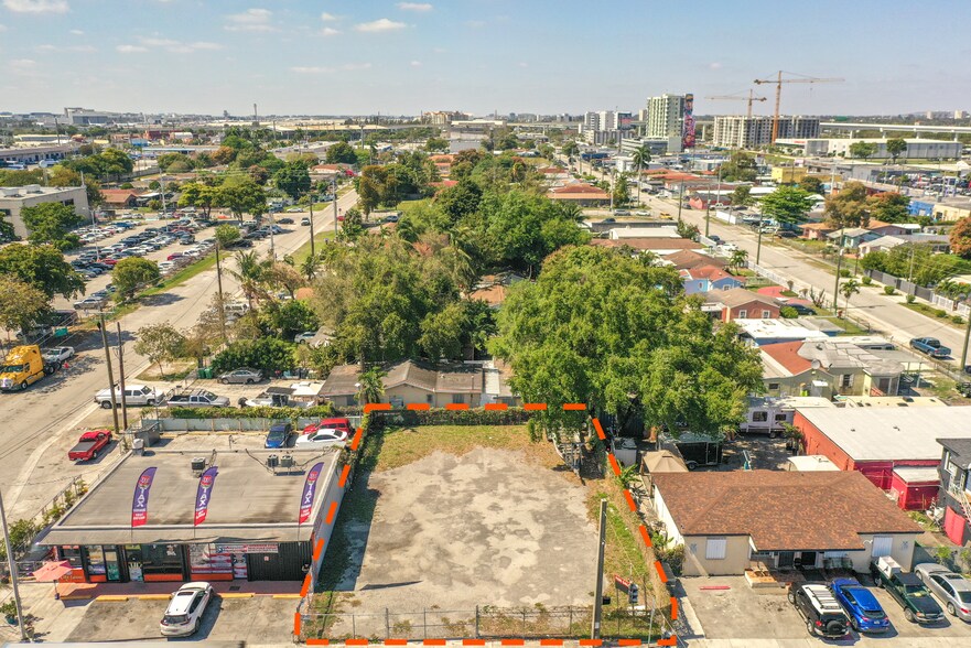 3450 NW 32nd Ave, Miami, FL à vendre - Photo du bâtiment - Image 3 de 6