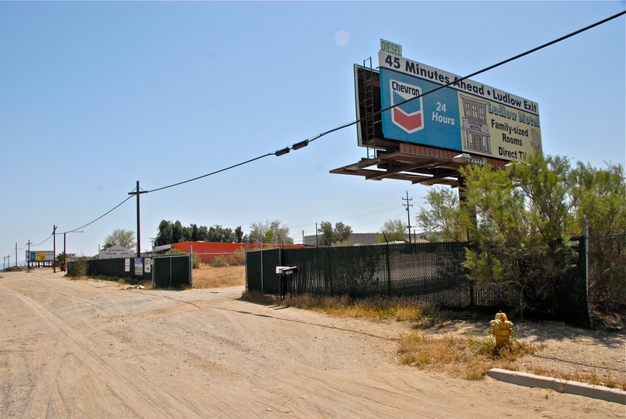 2320 Main St, Barstow, CA à vendre - Photo du bâtiment - Image 1 de 1