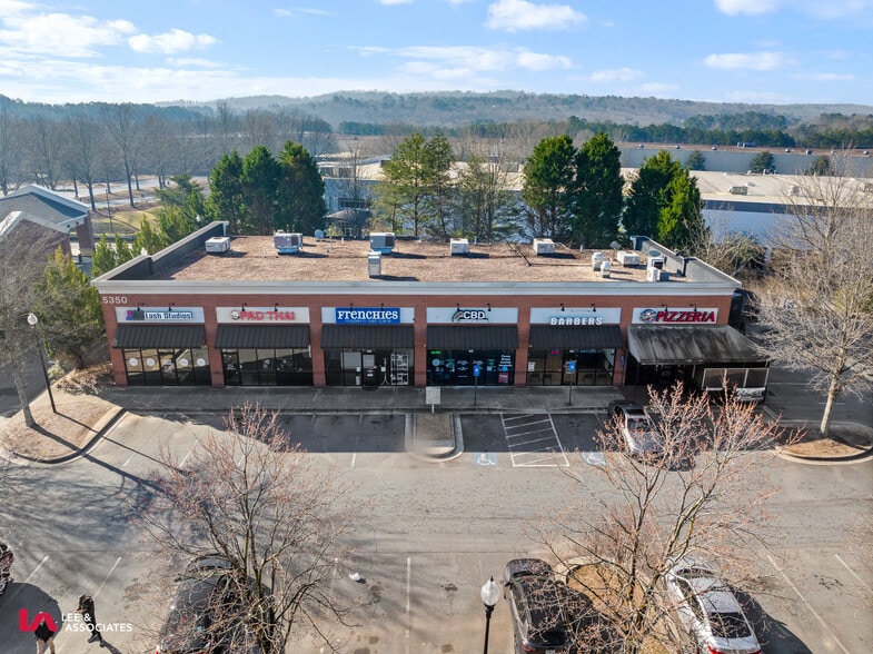 5350 United Dr, Smyrna, GA for lease - Building Photo - Image 1 of 16